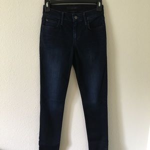 LAST CHANCE// Joe’s Jeans Honey Curvy Skinny jeans